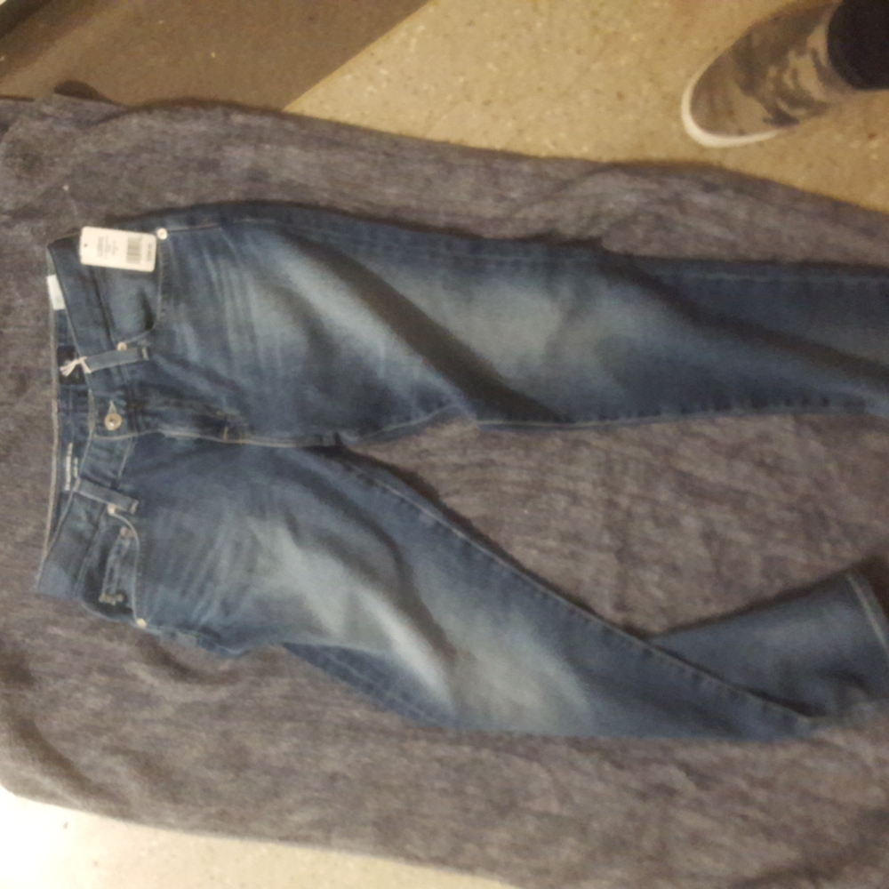 Jeans size 25
